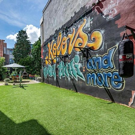 The Diesel Bed And Breakfast Rotterdam Luaran gambar