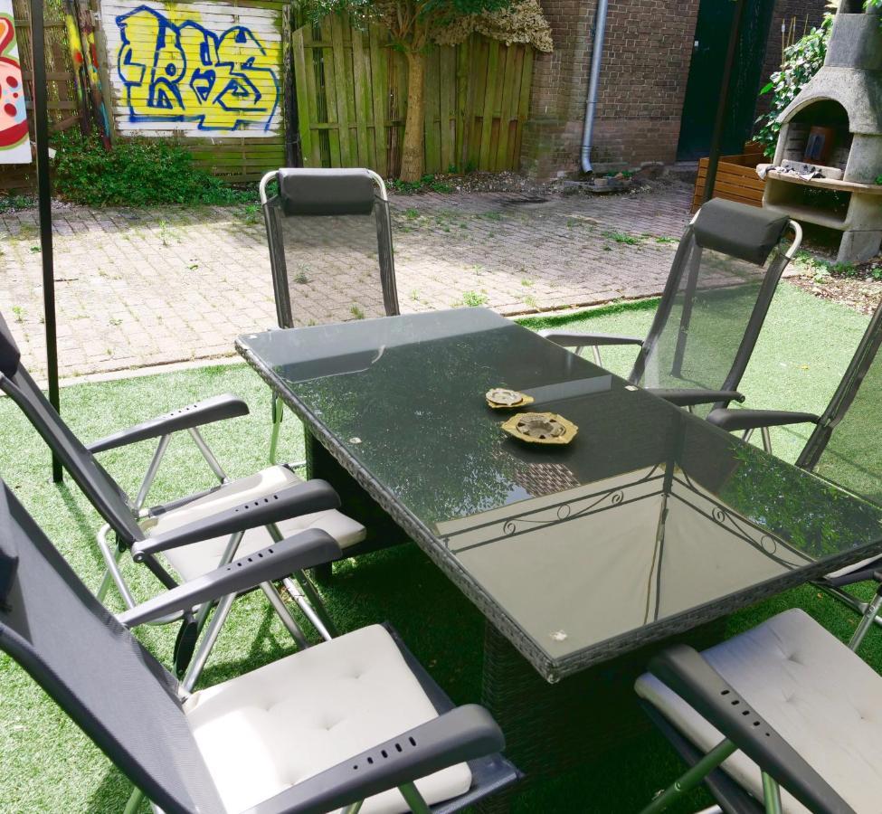 The Diesel Bed And Breakfast Rotterdam Luaran gambar