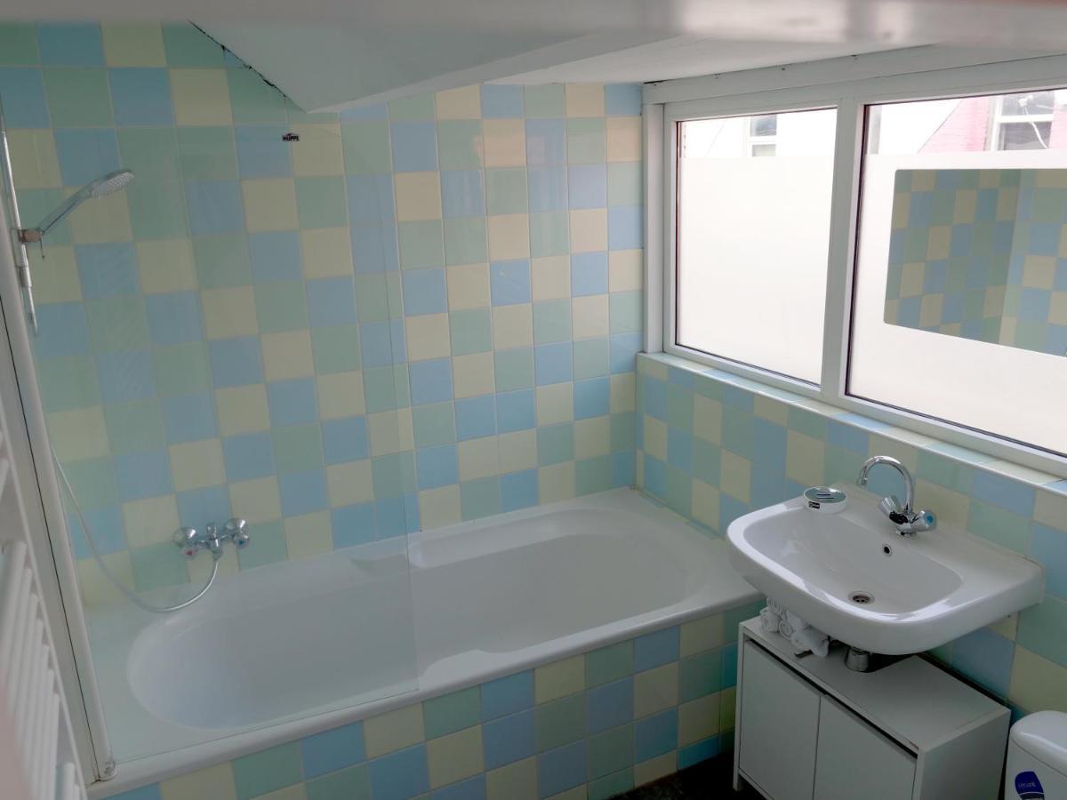 The Diesel Bed And Breakfast Rotterdam Luaran gambar