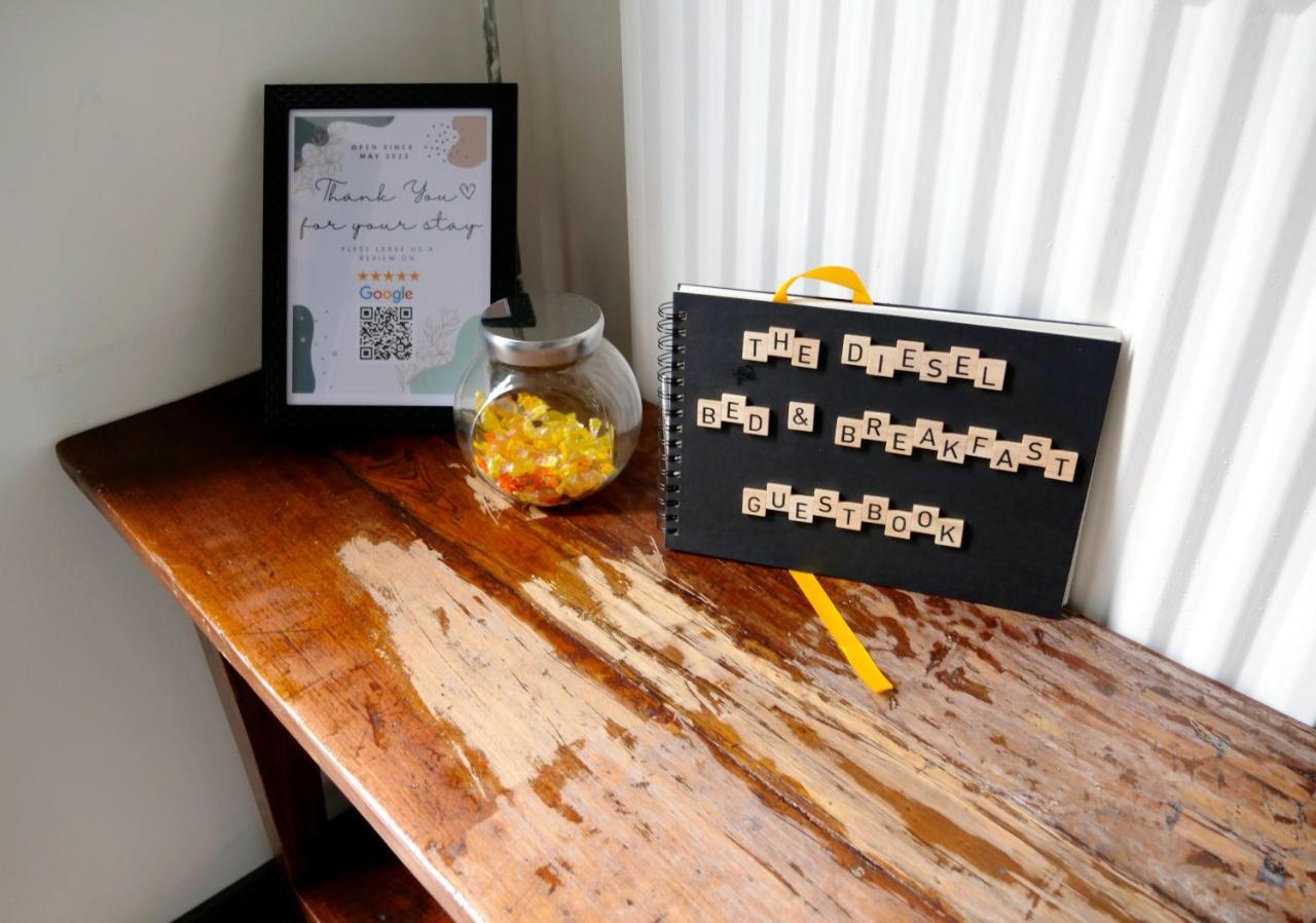 The Diesel Bed And Breakfast Rotterdam Luaran gambar